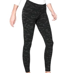 LULULEMON Align — Sequoia Camo Deep Coal Black —Size 2 — 28”